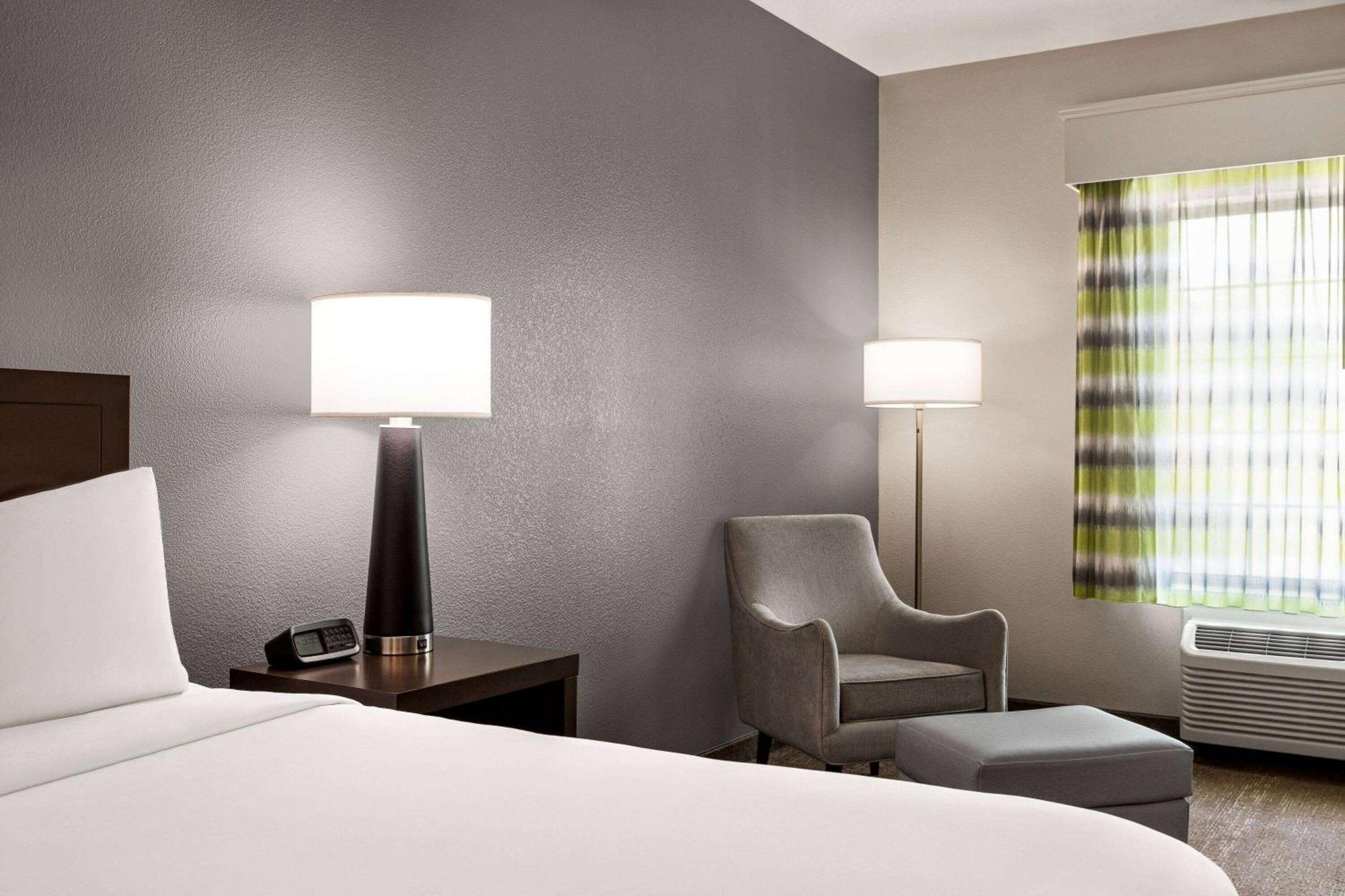 Wingate By Wyndham Savannah I-95 North Port Wentworth Bagian luar foto