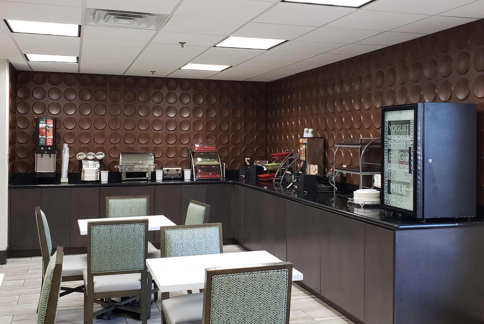 Wingate By Wyndham Savannah I-95 North Port Wentworth Bagian luar foto
