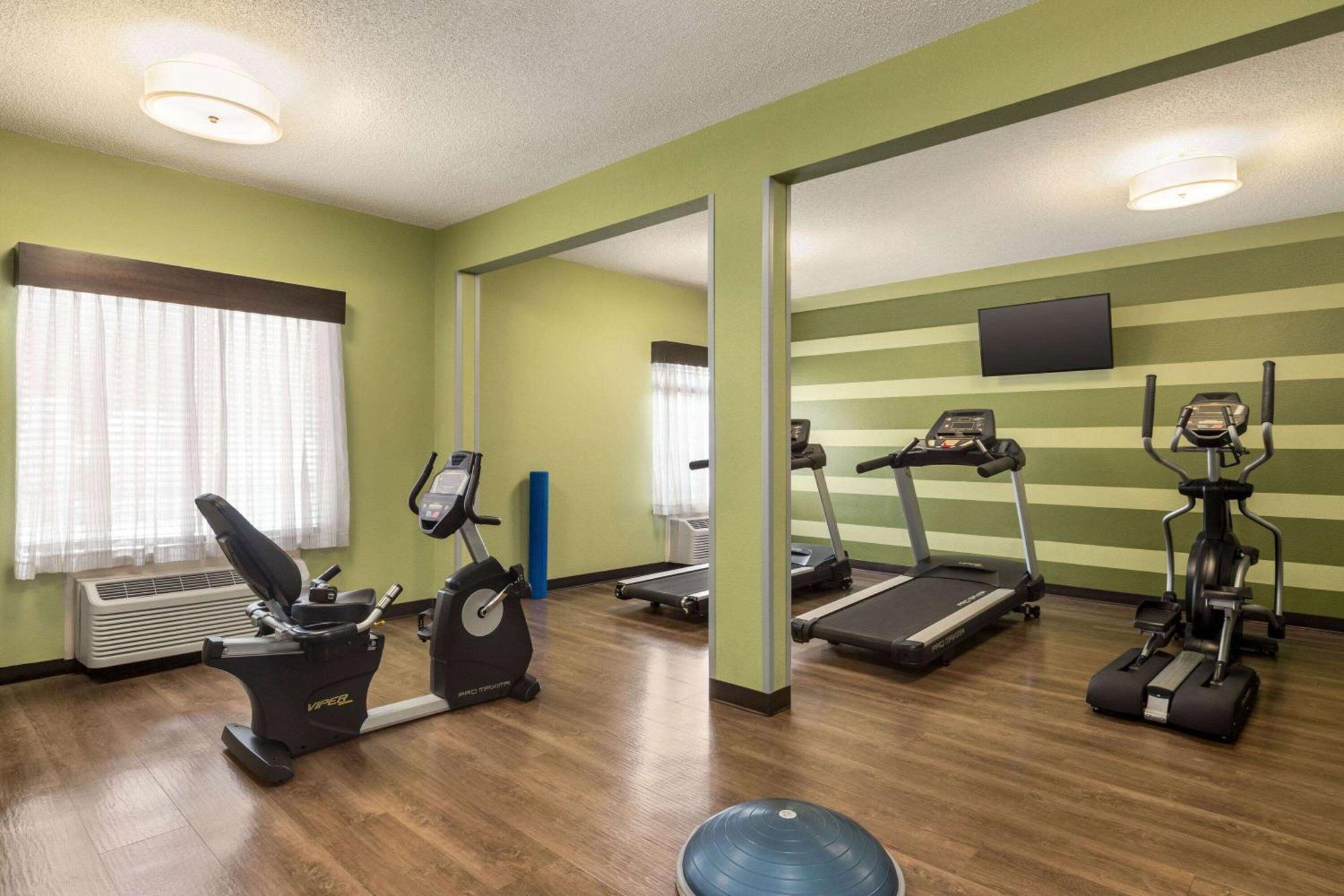 Wingate By Wyndham Savannah I-95 North Port Wentworth Bagian luar foto