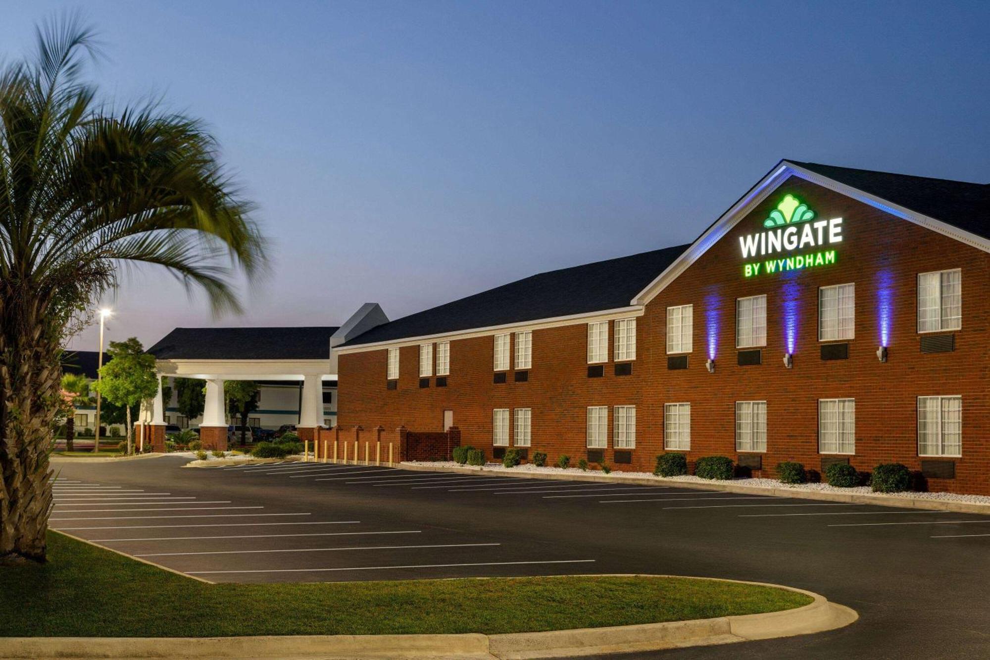 Wingate By Wyndham Savannah I-95 North Port Wentworth Bagian luar foto