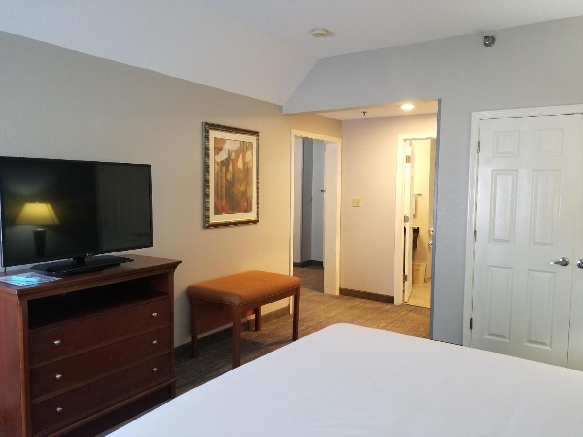 Wingate By Wyndham Savannah I-95 North Port Wentworth Bagian luar foto